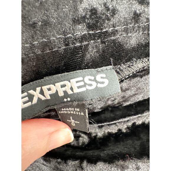Express Skirt Womens Large Black Velvet Mini Skater Whimsigoth Boho Stretch - Picture 2 of 7